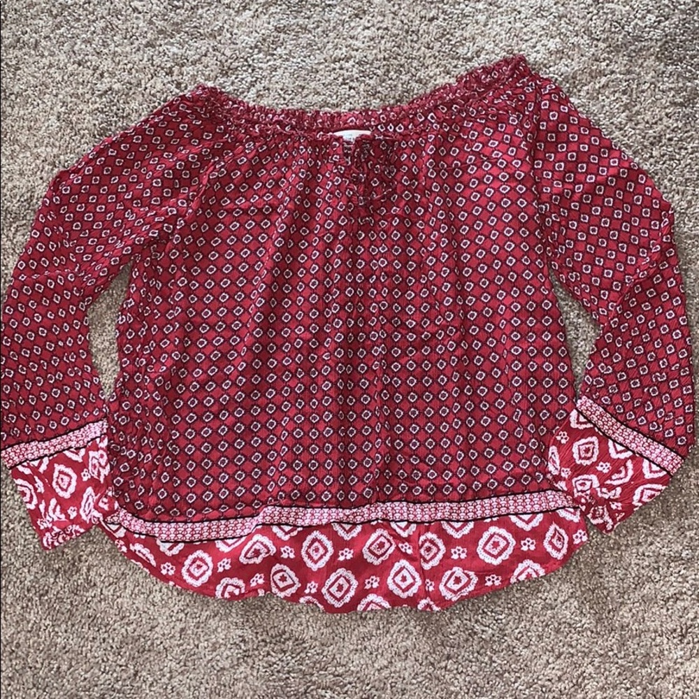 3/$30 A&F off-the-shoulder blouse